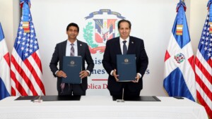 Estados Unidos y República Dominicana firman acuerdo de cooperación en salud por US$60.8 millones