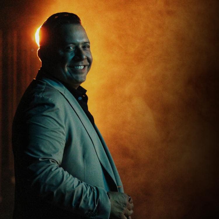 Astor Torres lanza“Por ti lo dejaría todo”