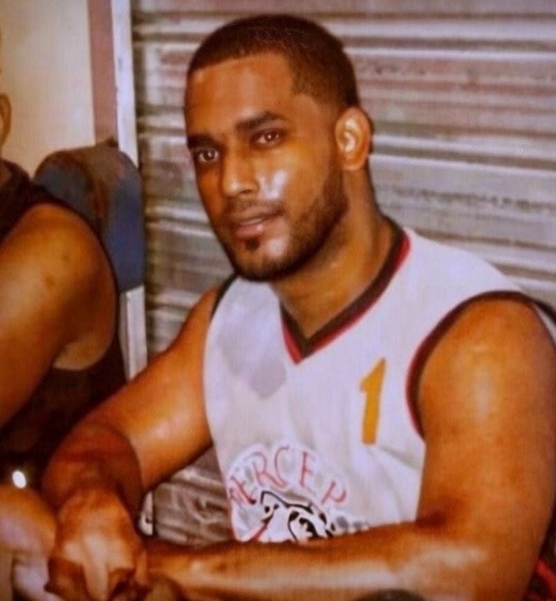 Se entregan tres implicados en muerte a machetazos en El Almirante