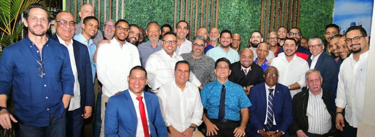 Cadena de transmisión deluxe para Clásico Mundial Béisbol