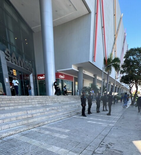 Policía refuerza patrullaje nacional tras apagón registrado este lunes