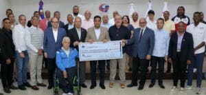 Kelvin Cruz y Garibaldy Bautista piden a federaciones liquidar