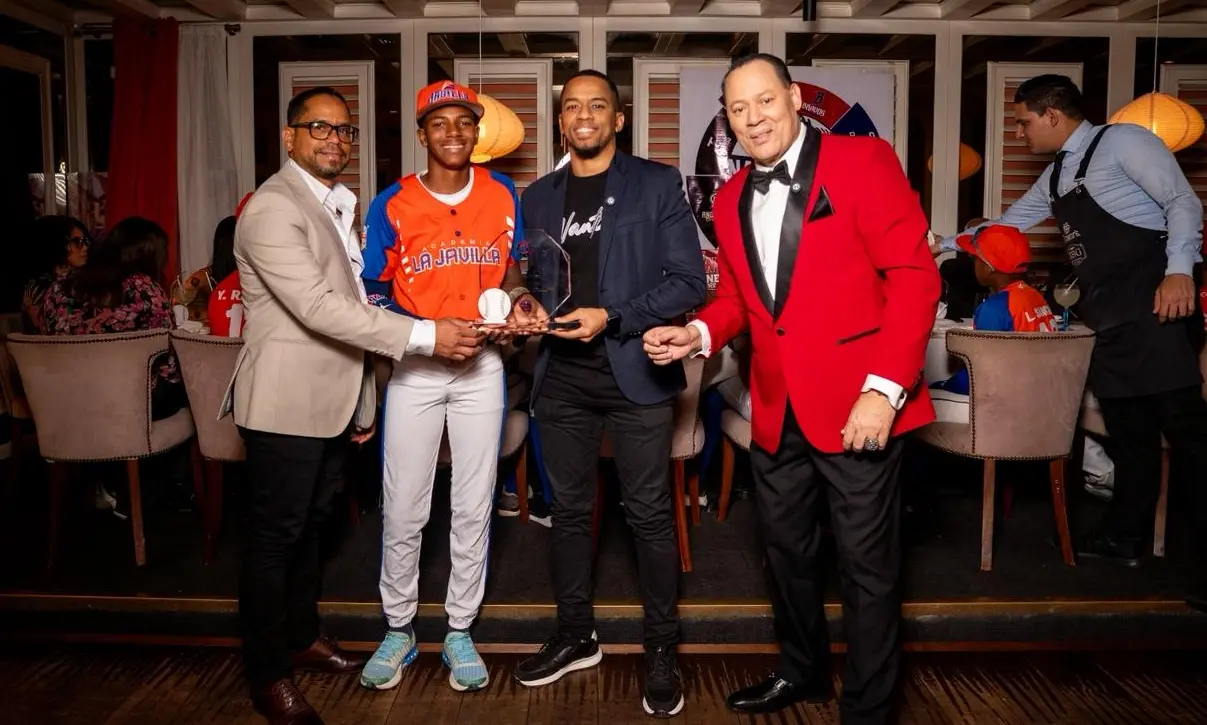 Academia La Javilla galardona 10 cronistas