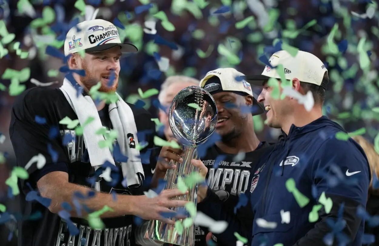 Seahawks abruman Patriots y se coronan en Super Bowl
