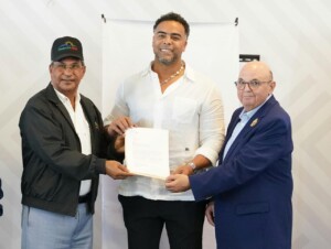 Grupo Rica dedica XV Torneo de Béisbol RBI a Nelson Cruz