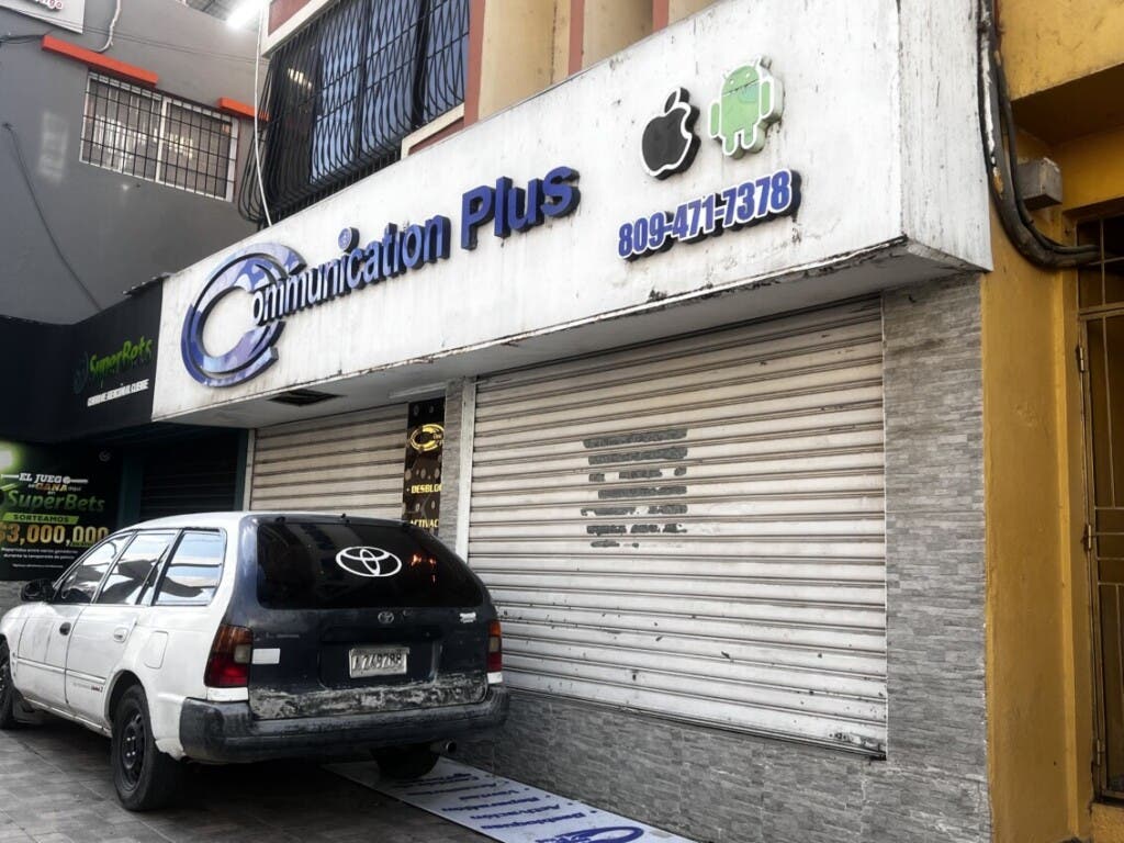 Otro de los negocios que se fueron a la quiebra en Santiago por la construcción del monorriel