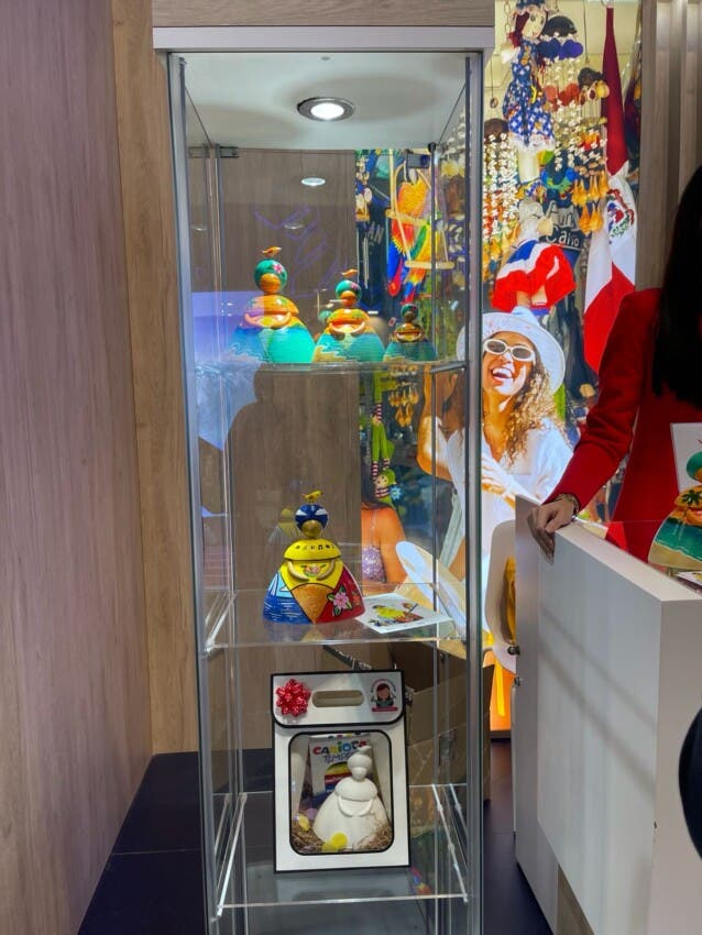 Muñecas artesanales: embajadoras de la identidad dominicana en la cultura global