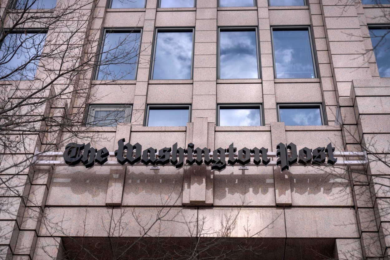 Golpe al periodismo: el Washington Post despide a un tercio de su personal y suprime sesión de Deportes