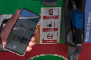 Plataforma digital se convierte en única vía para obtener combustible en Cuba, con largas esperas de hasta meses