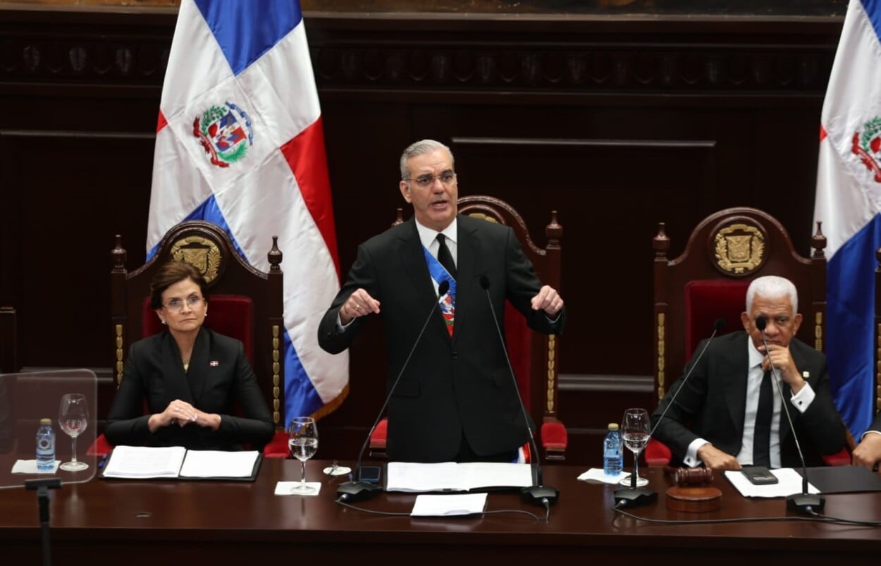 Abinader destaca inversión histórica en infraestructura hídrica y expansión del agua potable en 2025