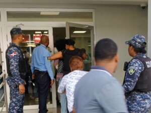 Apagón general: La Policía refuerza seguridad en puntos estratégicos