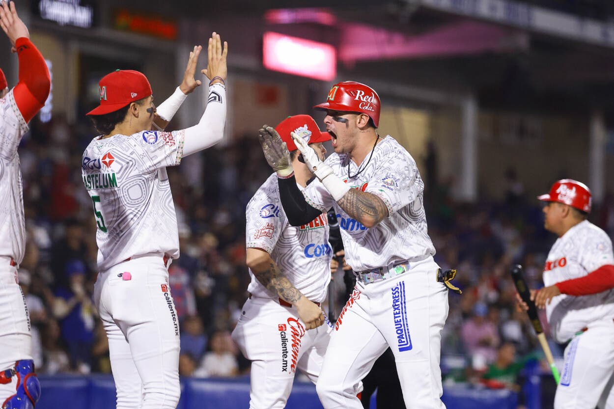 Charros de Jalisco coquistan en casa su primer título en una Serie del Caribe