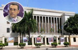 Reclaman remuneración justa para más de 80,000 empleados administrativos de escuelas públicas