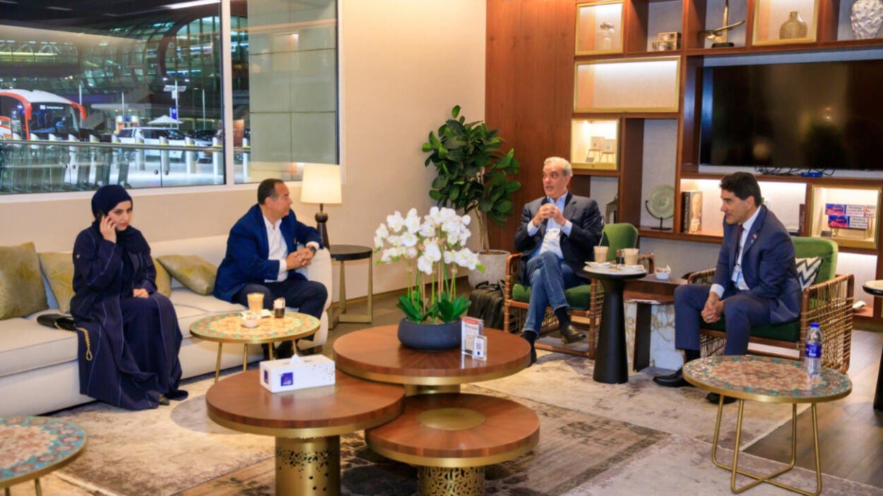 La salida sorpresiva de Luis Abinader hacia Dubái