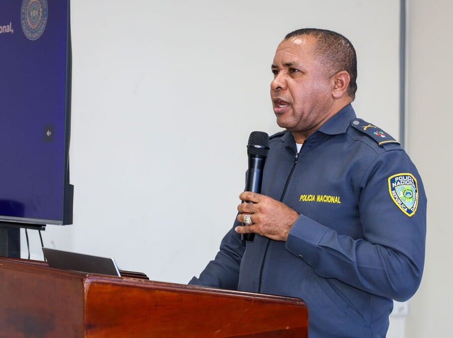 Presidente Abinader renueva el mando policial: Subdirección e Inspectoría tienen nuevos titulares