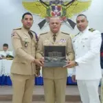 Defensa rinde honra a más de 500 oficiales veteranos