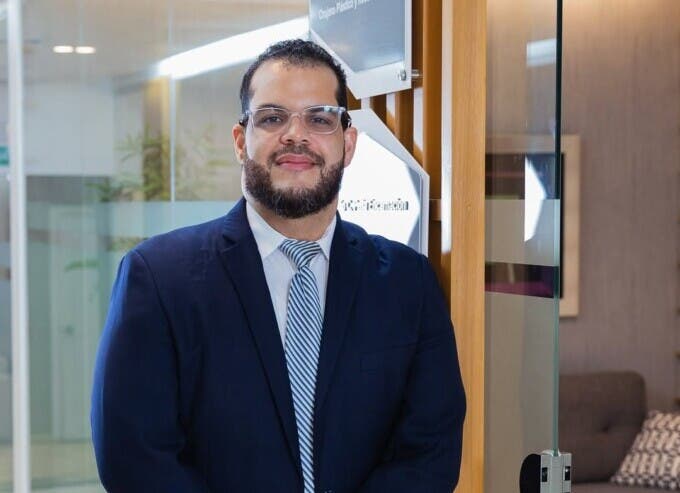 ¿Cuándo es recomendable una cirugía plástica después del parto? 