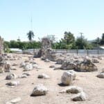 ¿Cómo era Azua en el siglo XVI y cuáles eran sus actividades comerciales?