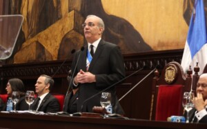 Gobierno ejecutó RD$47,290 millones en 2025 y lidera la mayor descentralización de obras públicas en 12 años, asegura Abinader