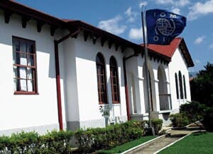 Estafan ofreciendo empleos en el extranjero a nombre de la OIM