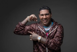 Omega reta a Cristian Casablanca a pelea «por el respeto» con apuesta millonaria: Casablanca responde