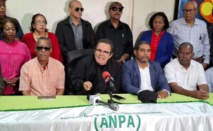 PLD respalda protestas de agrónomos contra el Ministerio de Agricultura