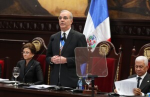 Abinader: Red pública de salud duplica cirugías e incrementa consultas a 7.7 millones en 2025