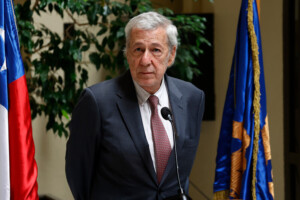 Chile rechaza declaraciones de EEUU: «Queremos mantenernos fuera de disputas geopolíticas»