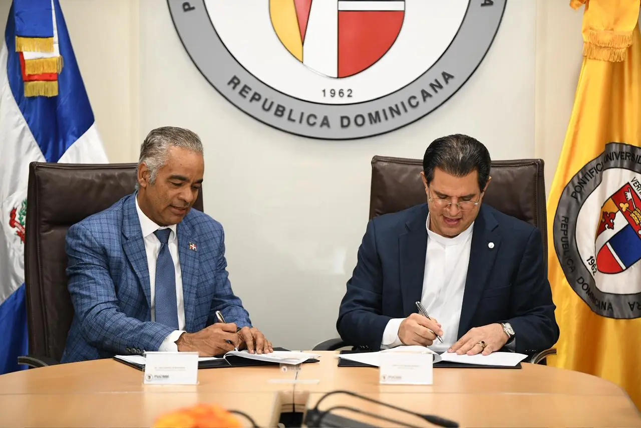 Nueva alianza entre PUCMM y el Ministerio de Energía impulsa diplomado en minería