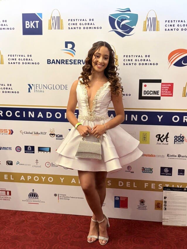 Nicole Padrón interpreta a Milly Quezada en la película biográfica musical