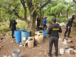 CECCOM desmantela dos laboratorios clandestinos de alcohol adulterado