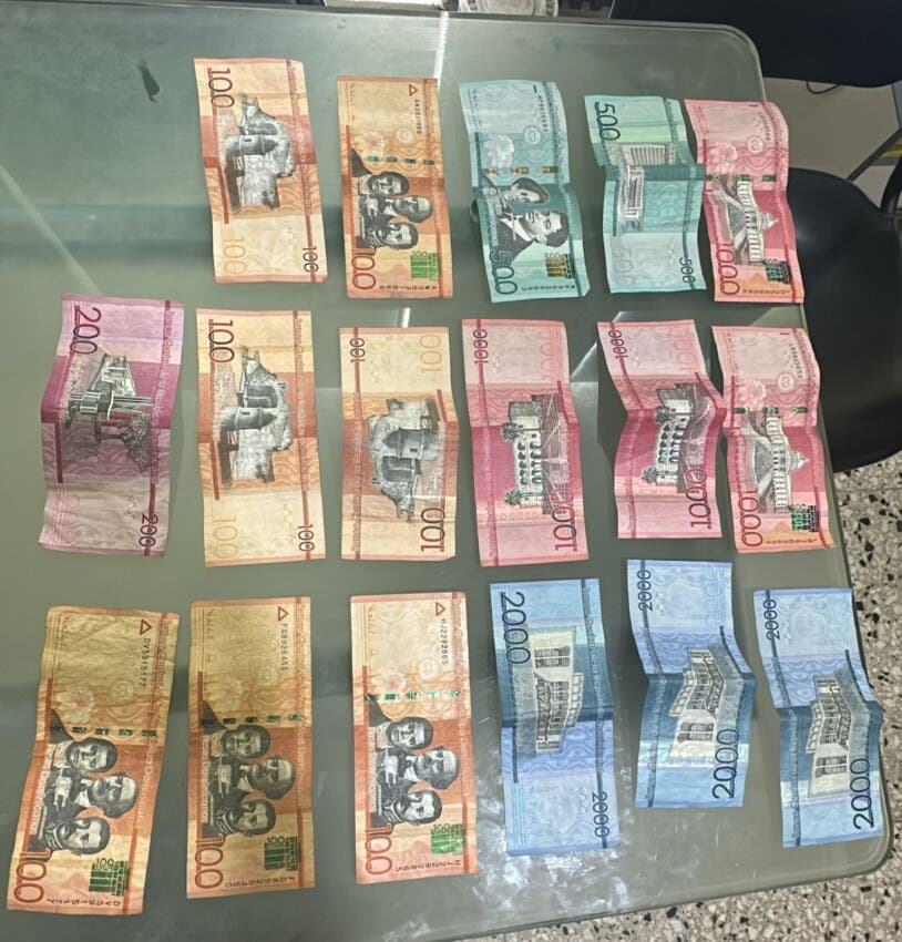 Tres detenidos tras ser sorprendidos con dinero falso durante operativo policial