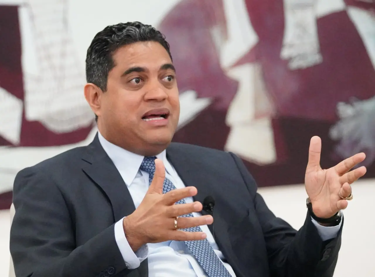 Ministro de Deportes destaca integración, liderazgo y compromiso del equipo dominicano rumbo al Clásico Mundial de Béisbol