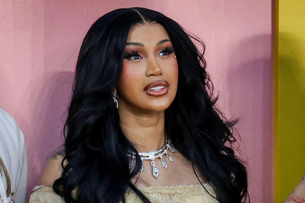 La controversia sobre Cardi B en el Super Bowl: ¿Fue parte de la actuación o solo un baile?