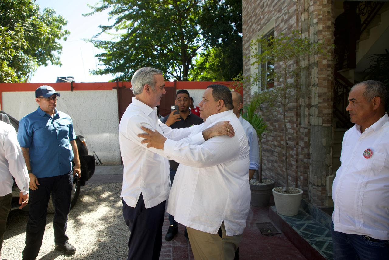 Alcalde resalta compromiso del presidente Abinader con el desarrollo de Azua