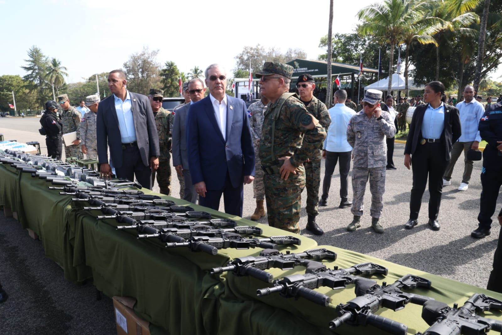 Modernización militar: Gobierno entrega blindados, drones y equipos para fortalecer la seguridad nacional