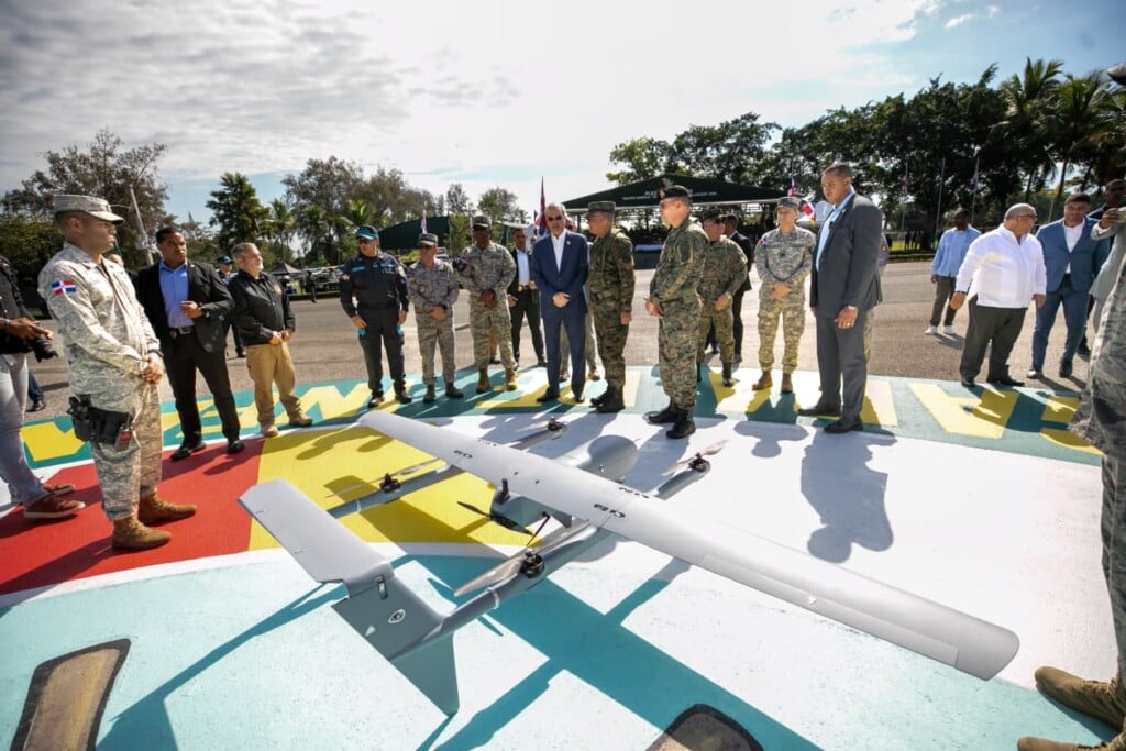 Modernización militar: Gobierno entrega blindados, drones y equipos para fortalecer la seguridad nacional