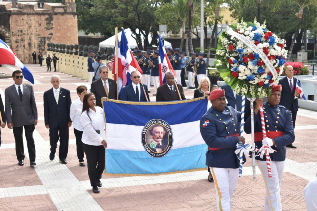 Instituto Duartiano llama a defender la Patria con coraje en natalicio de Matías Ramón Mella