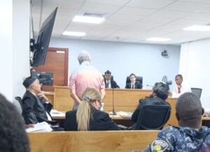 Científico de Harvard cae estafado en trama inmoboliaria fraudulenta; implora justicia