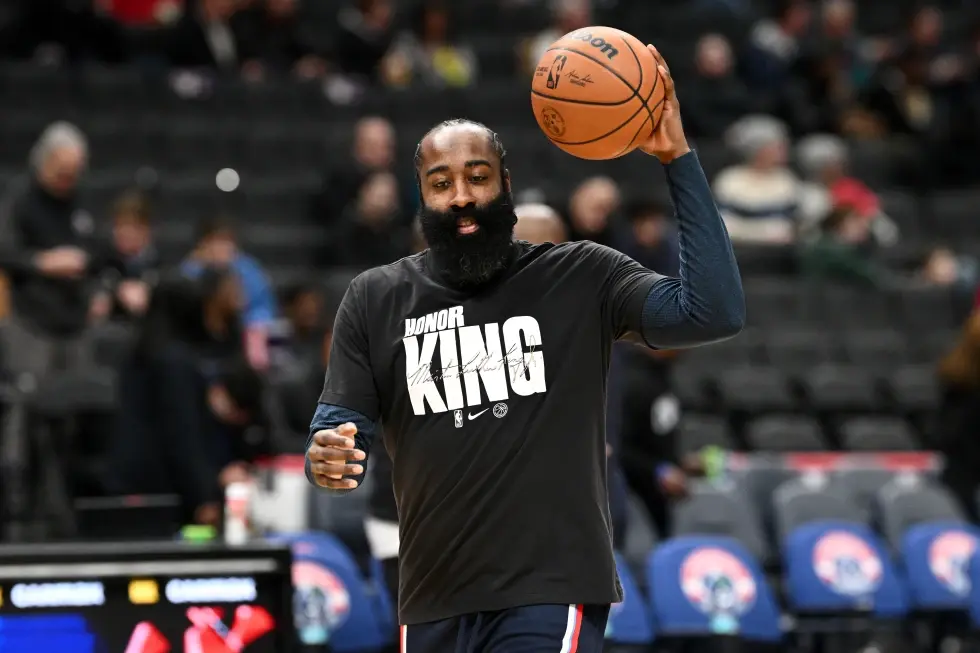 James Harden transferido a Cleveland Cavaliers