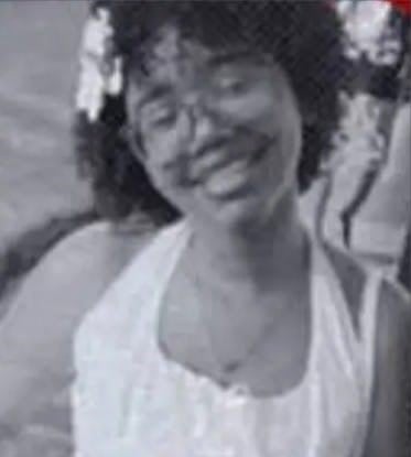 Tragedia en Neyba: Adolescente de 14 años fallece tras ser atropellada por vehículo de transporte público