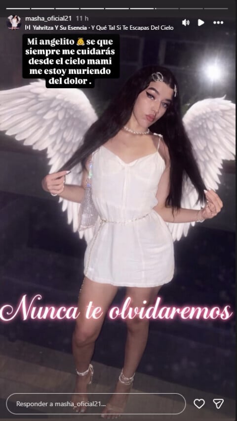 Masha junto a su amiga Dominique.