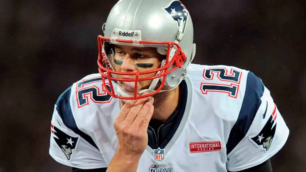 Exjugadores de Patriots, molestos con Tom Brady por no apoyar al equipo en Super Bowl LX