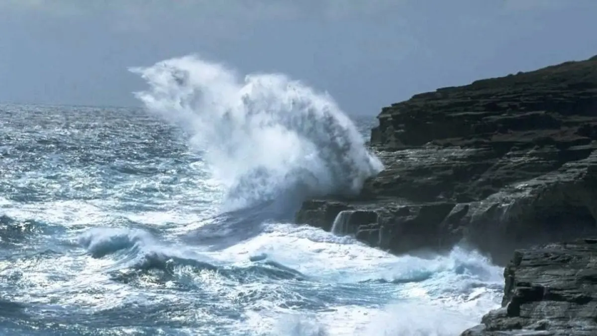 Meteorología mantiene advertencia sobre oleaje anormal en el Atlántico y el Caribe
