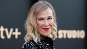 La actriz Catherine O’Hara murió tras sufrir una embolia pulmonar, padecía cáncer rectal