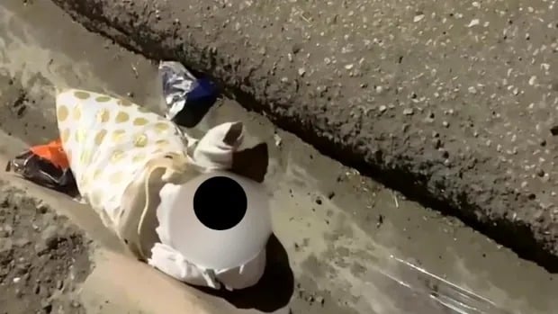 Abandonan bebé en acera de San Juan de la Maguana