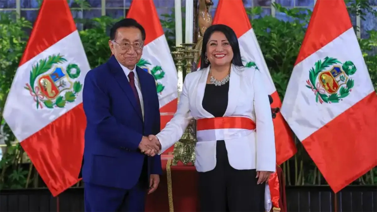 Denisse Miralles se convierte por sorpresa en la primera ministra de Perú