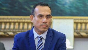 Fiscalía de Perú investiga a presidente José Jerí por presunto tráfico de influencias