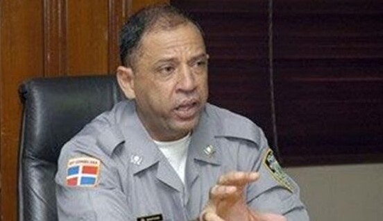 Abinader dispone retiro de cinco generales de la Policía Nacional