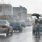 COE emite alerta amarilla en San Cristóbal y Santo Domingo por aguaceros